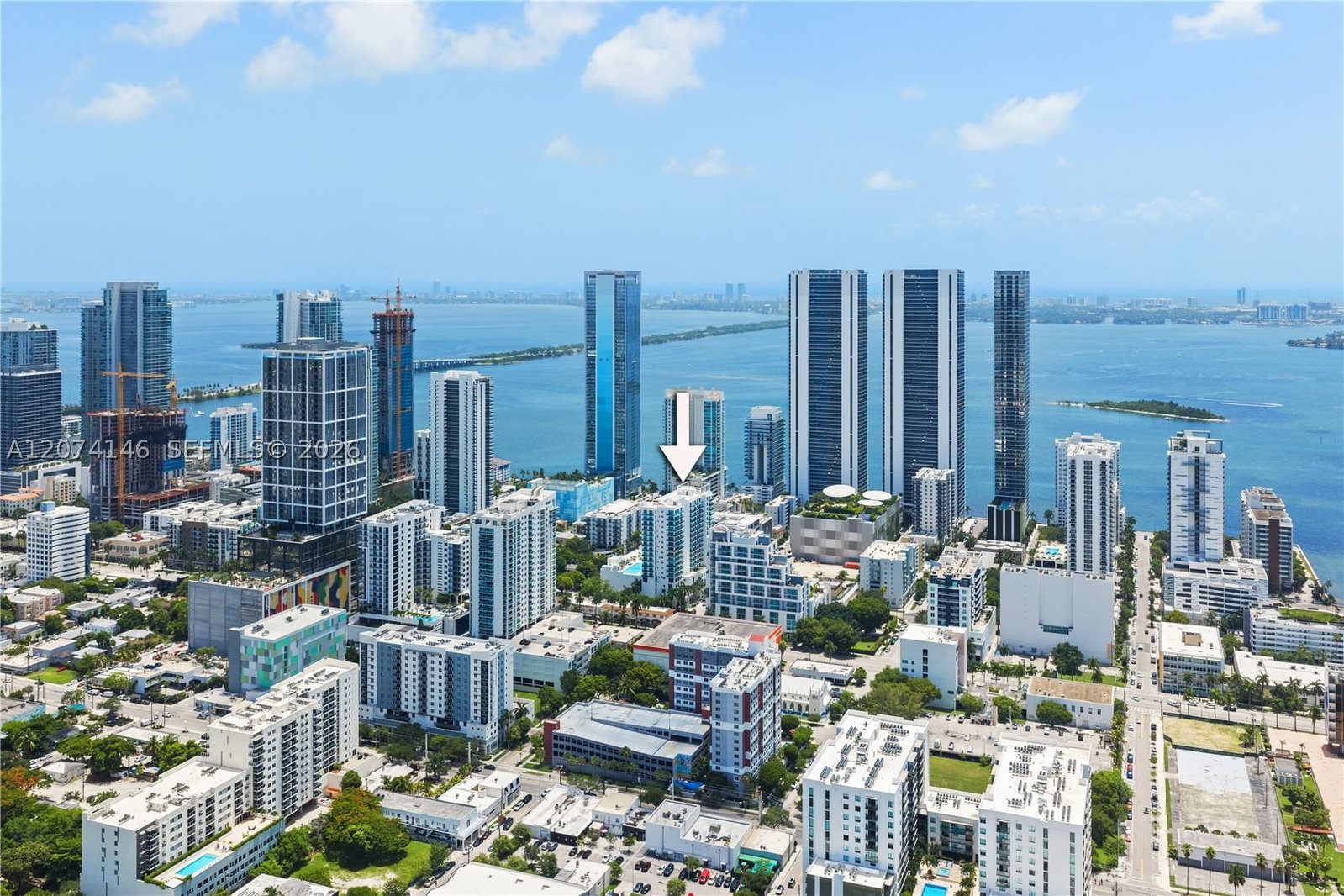 Real estate property located at 333 24th St #1401, Miami-dade, Gallery Art Condo, Miami, FL