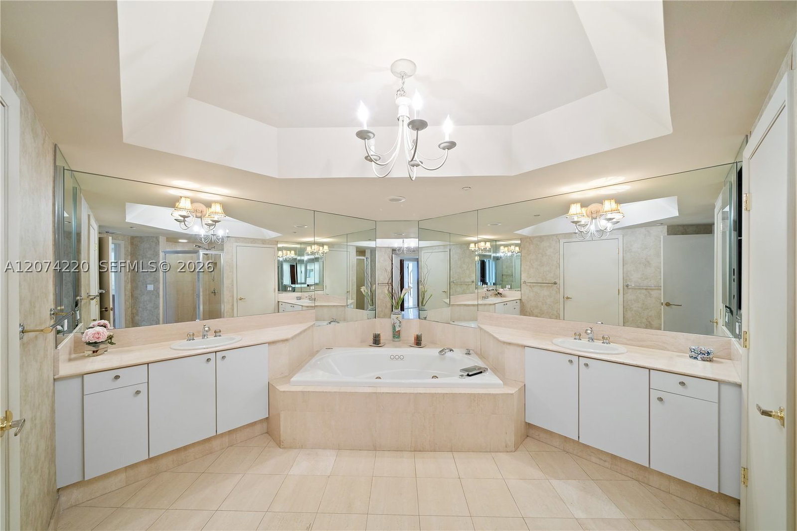 Real estate property located at 7000 Island Blvd #609, Miami-dade, 7000 Isl Blvd Williams Is, Aventura, FL