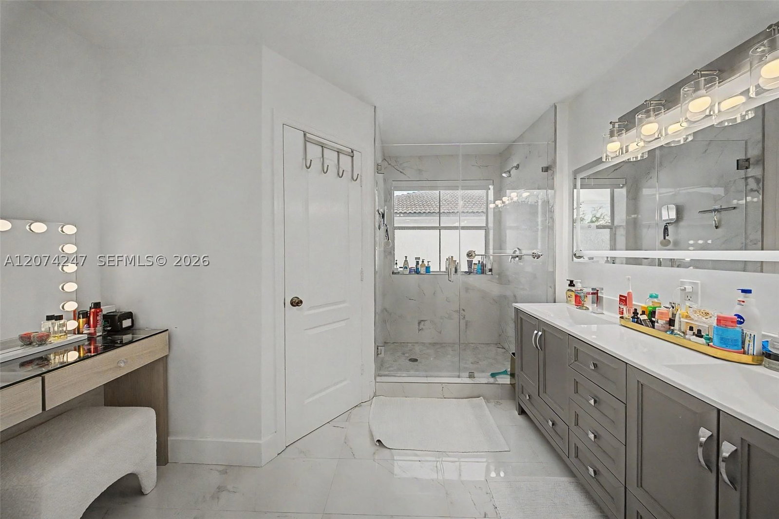 Real estate property located at 13868 38th Ter, Miami-dade, Bird Gardens Sub, Miami, FL