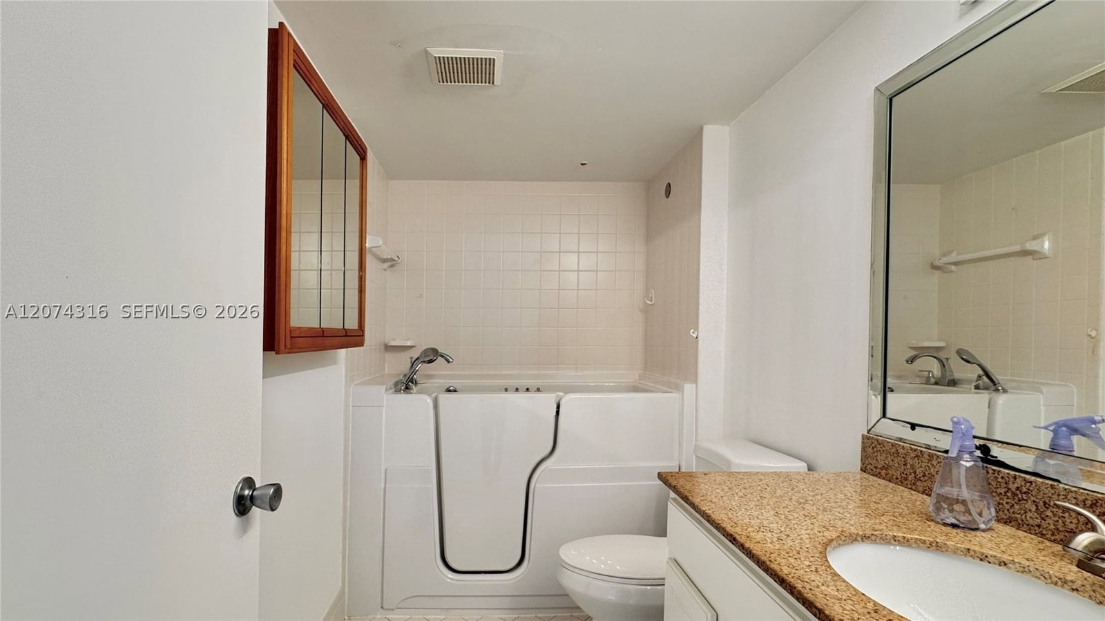 Real estate property located at 1400 131st Way #305Q, Broward, Ivanhoe East At Century V, Pembroke Pines, FL