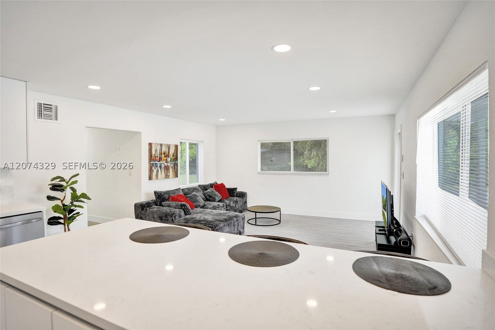 Real estate property located at 6104 33rd St, Broward, Rodgers Heights, Miramar, FL