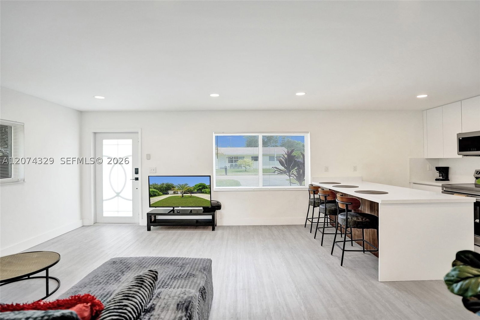Real estate property located at 6104 33rd St, Broward, Rodgers Heights, Miramar, FL