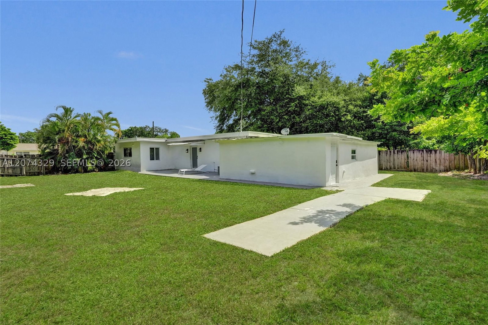 Real estate property located at 6104 33rd St, Broward, Rodgers Heights, Miramar, FL