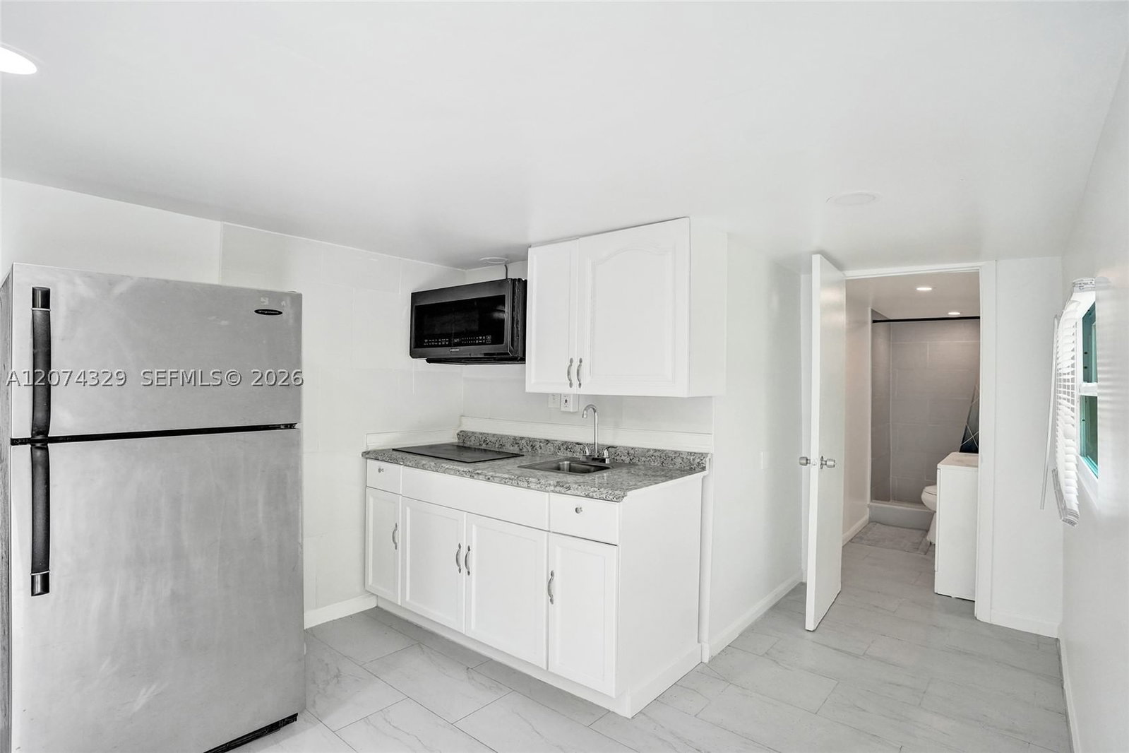 Real estate property located at 6104 33rd St, Broward, Rodgers Heights, Miramar, FL