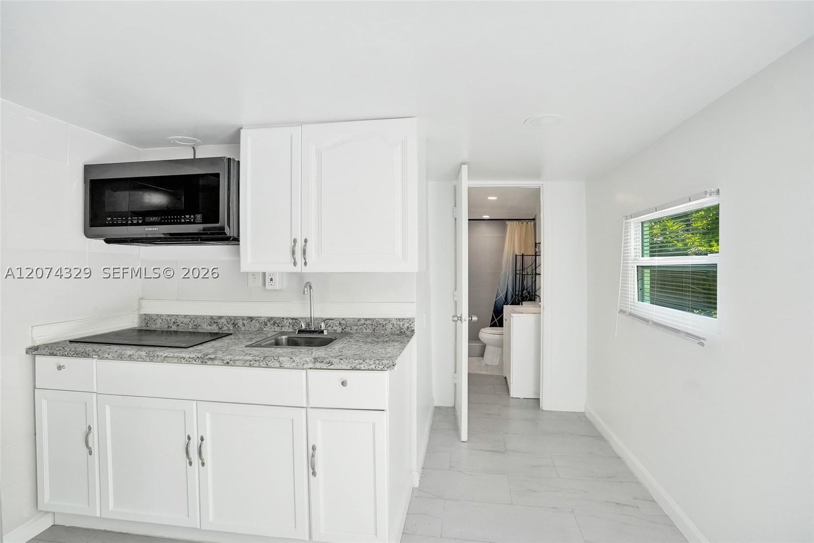 Real estate property located at 6104 33rd St, Broward, Rodgers Heights, Miramar, FL