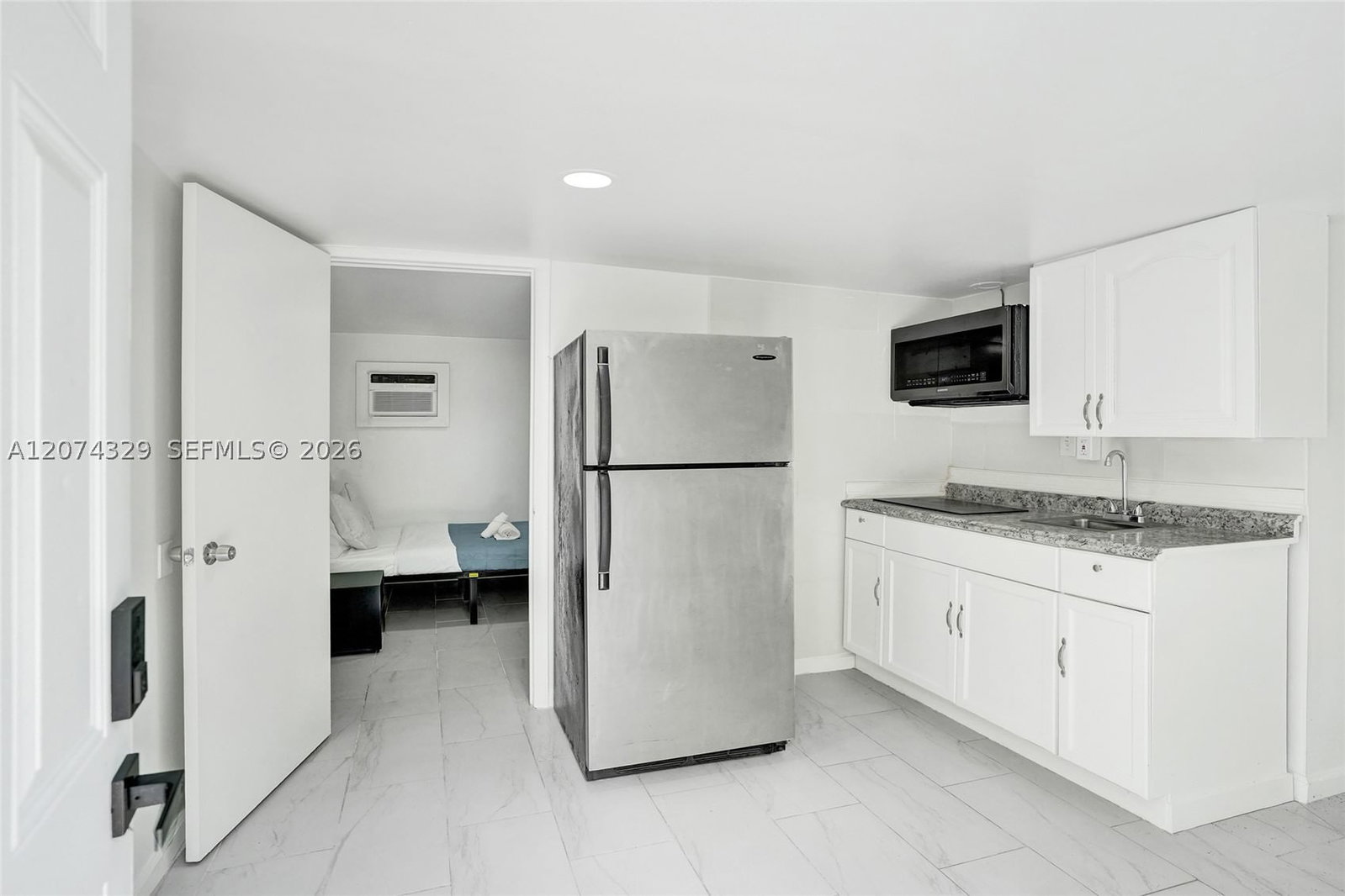Real estate property located at 6104 33rd St, Broward, Rodgers Heights, Miramar, FL
