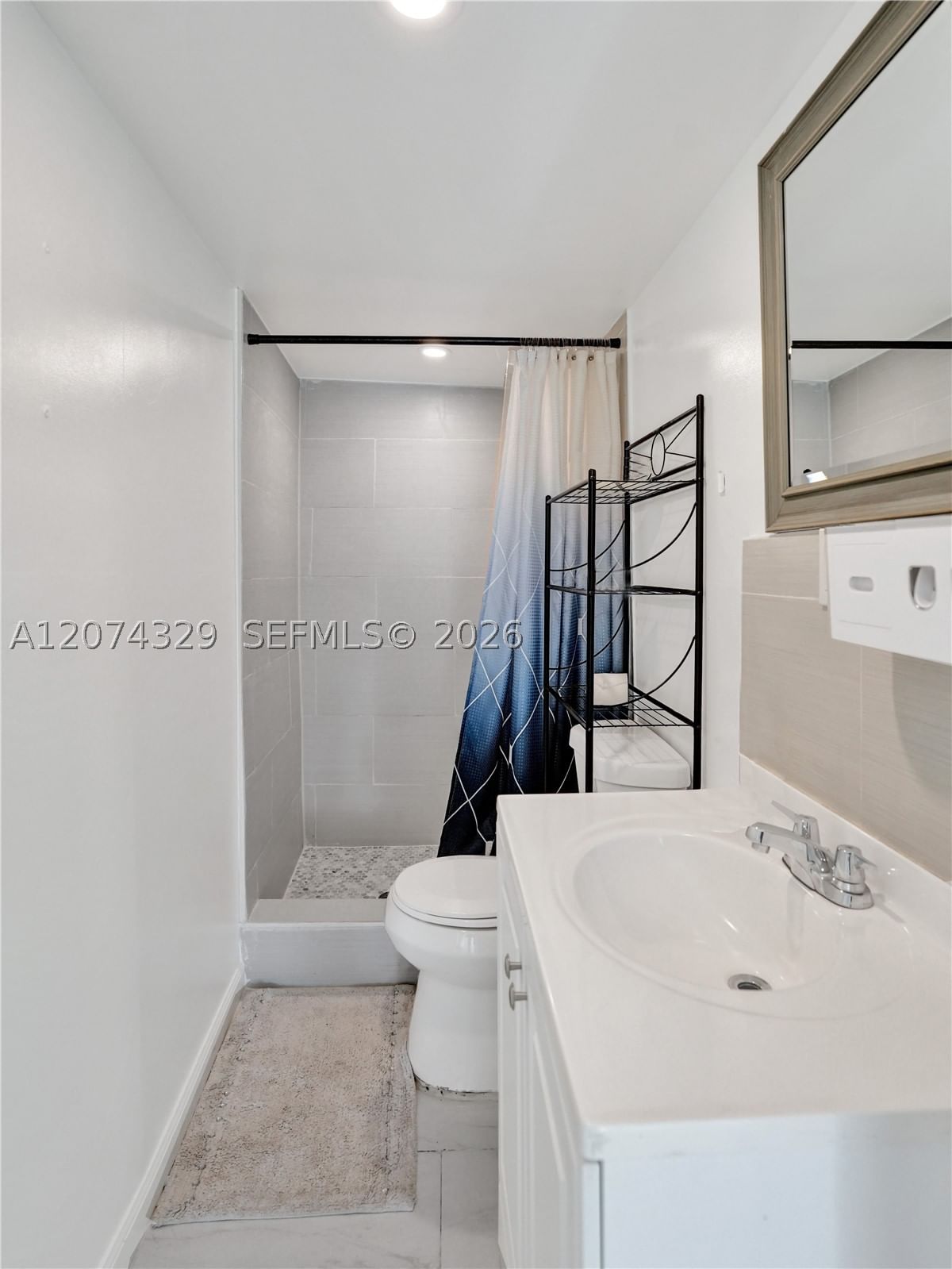 Real estate property located at 6104 33rd St, Broward, Rodgers Heights, Miramar, FL