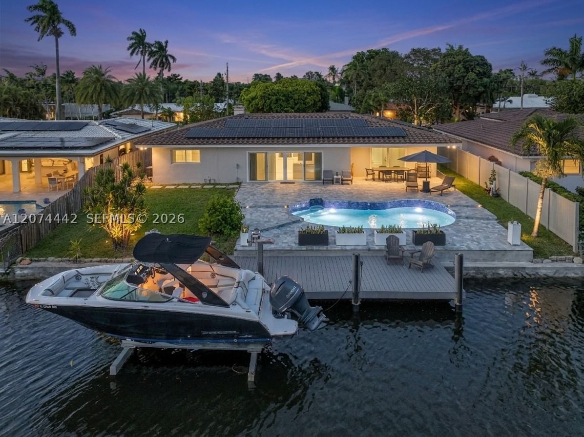 Real estate property located at 2225 16th Ave, Broward, Edgewater Estates, Wilton Manors, FL