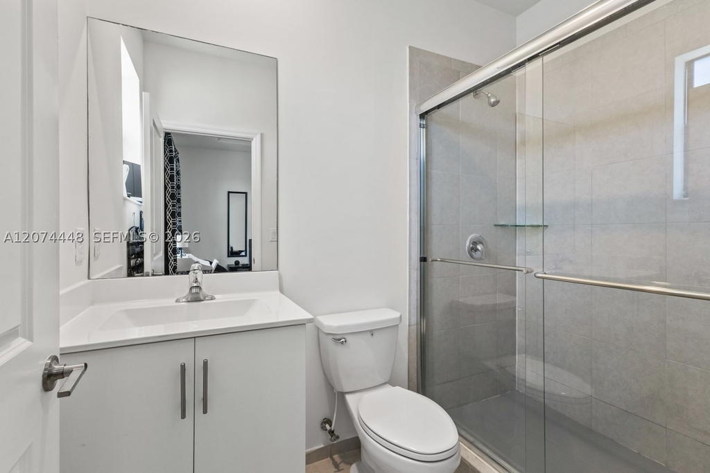 Real estate property located at 11438 34th Ct #11438, Miami-dade, Aquabella North, Hialeah, FL