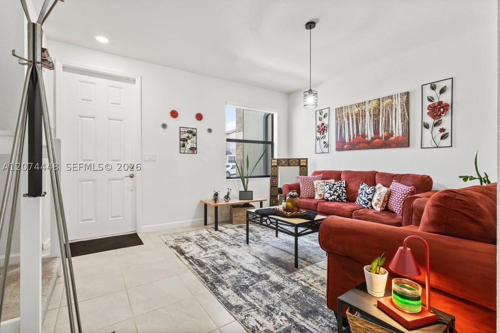 Real estate property located at 11438 34th Ct #11438, Miami-dade, Aquabella North, Hialeah, FL