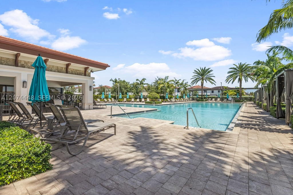 Real estate property located at 11438 34th Ct #11438, Miami-dade, Aquabella North, Hialeah, FL