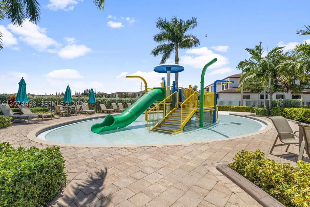 Real estate property located at 11438 34th Ct #11438, Miami-dade, Aquabella North, Hialeah, FL
