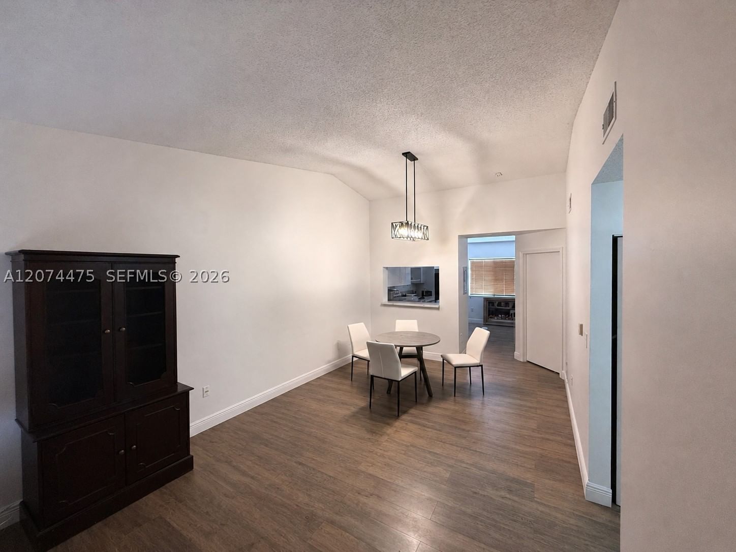 Real estate property located at , Miami-dade, Lago Lindo Townvillas Con, Miami, FL