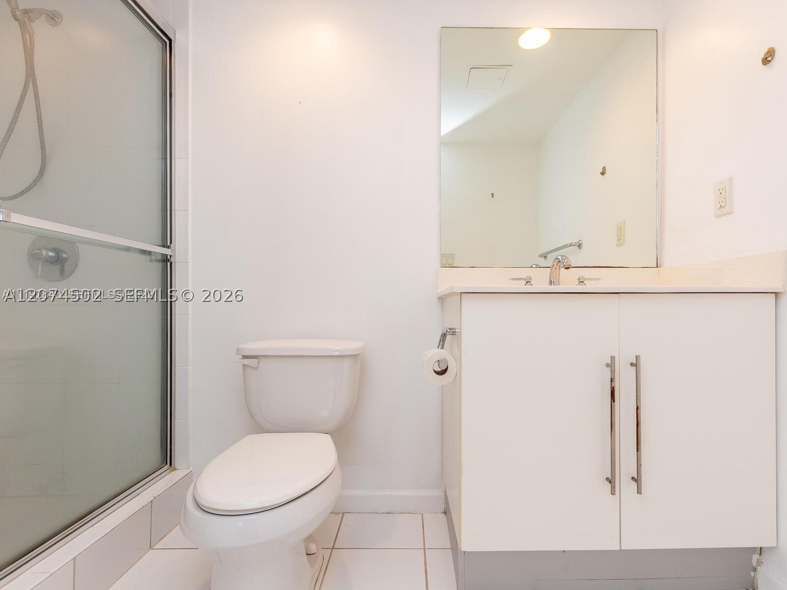 Real estate property located at 3000 Ocean Dr #922, Broward, Residences On Hollywood B, Hollywood, FL