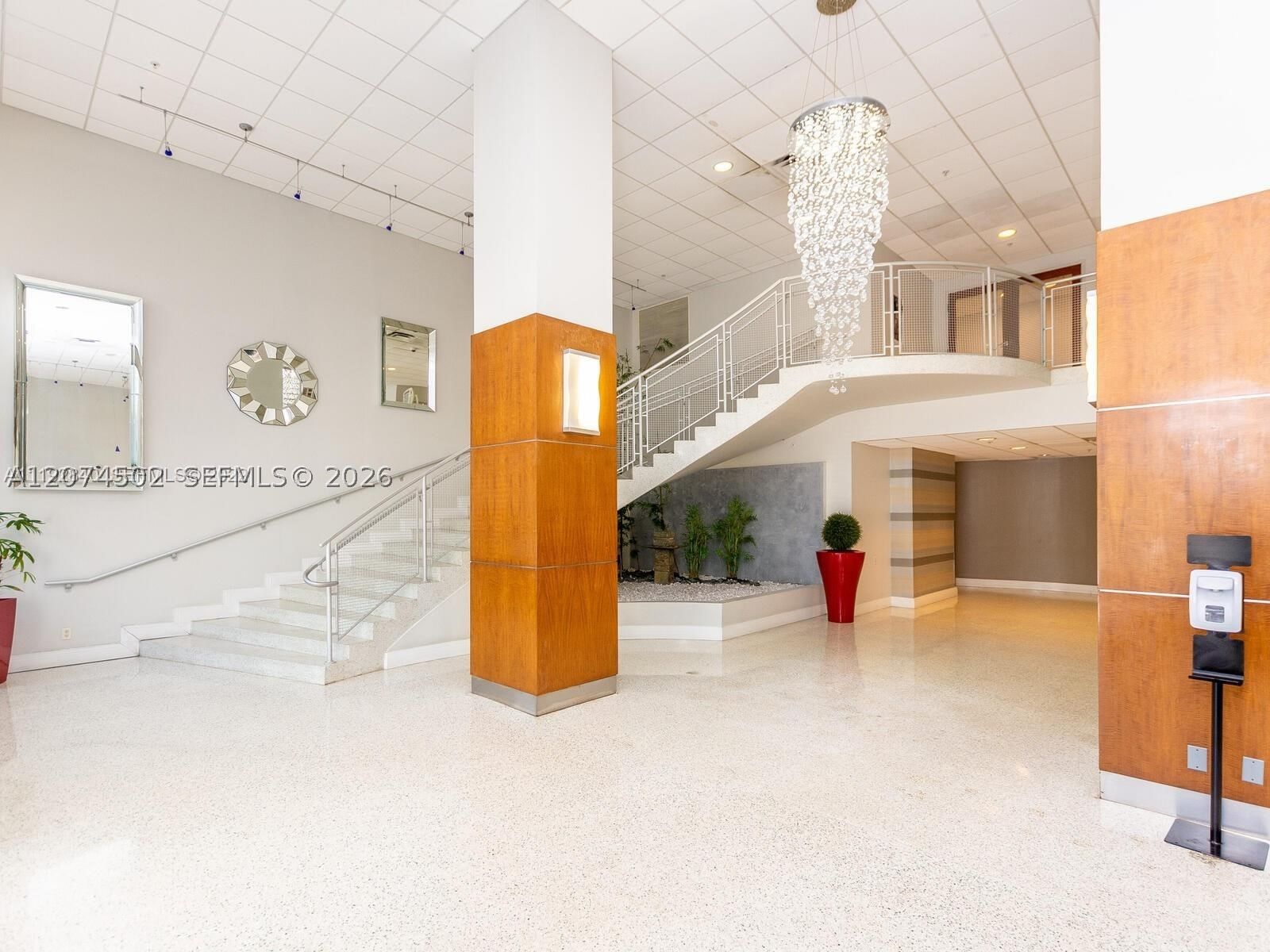 Real estate property located at 3000 Ocean Dr #922, Broward, Residences On Hollywood B, Hollywood, FL