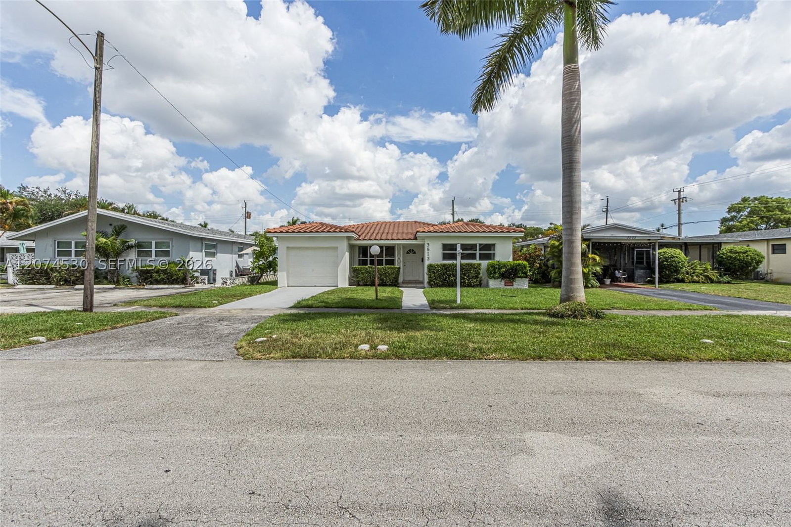 Real estate property located at 3513 Polk St, Broward, Hollywood Hills, Hollywood, FL