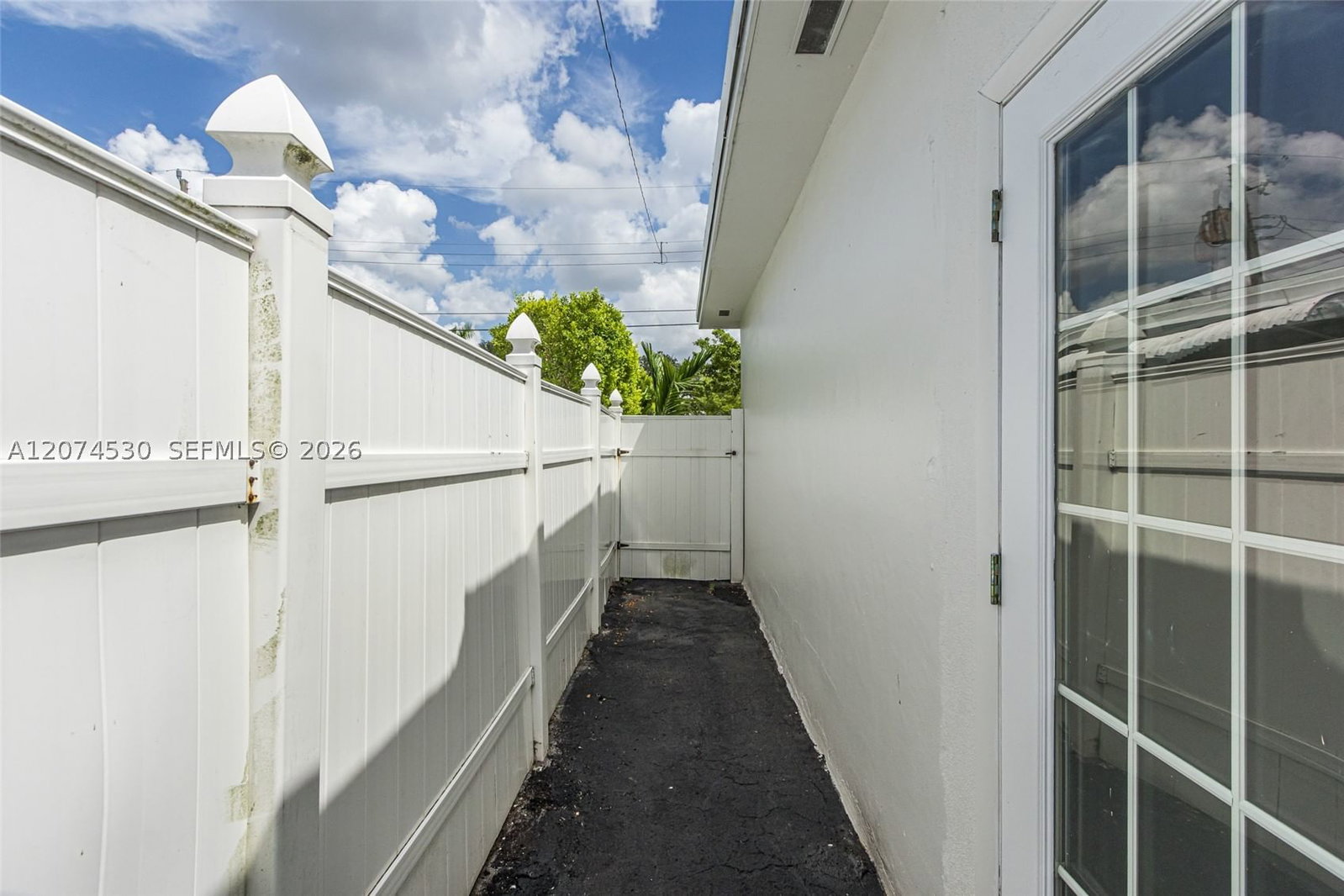 Real estate property located at 3513 Polk St, Broward, Hollywood Hills, Hollywood, FL