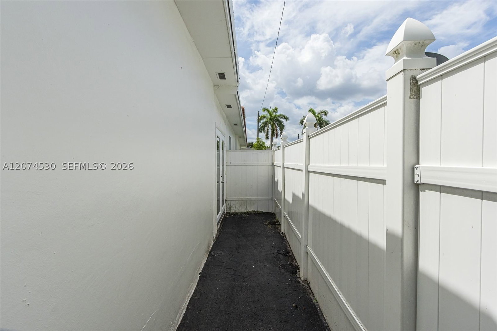 Real estate property located at 3513 Polk St, Broward, Hollywood Hills, Hollywood, FL