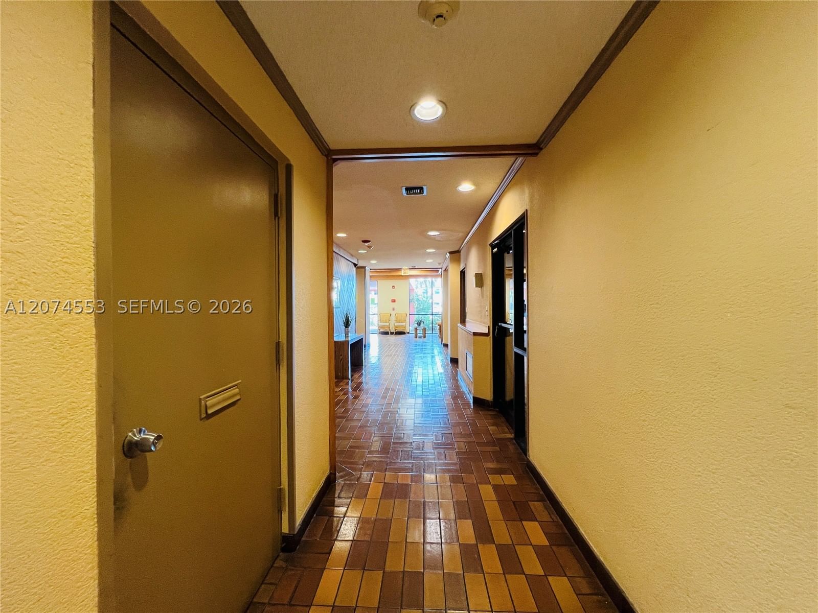 Real estate property located at 20860 San Simeon Way #205-6, Miami-dade, Lakeview Of The Calf Club, Miami, FL