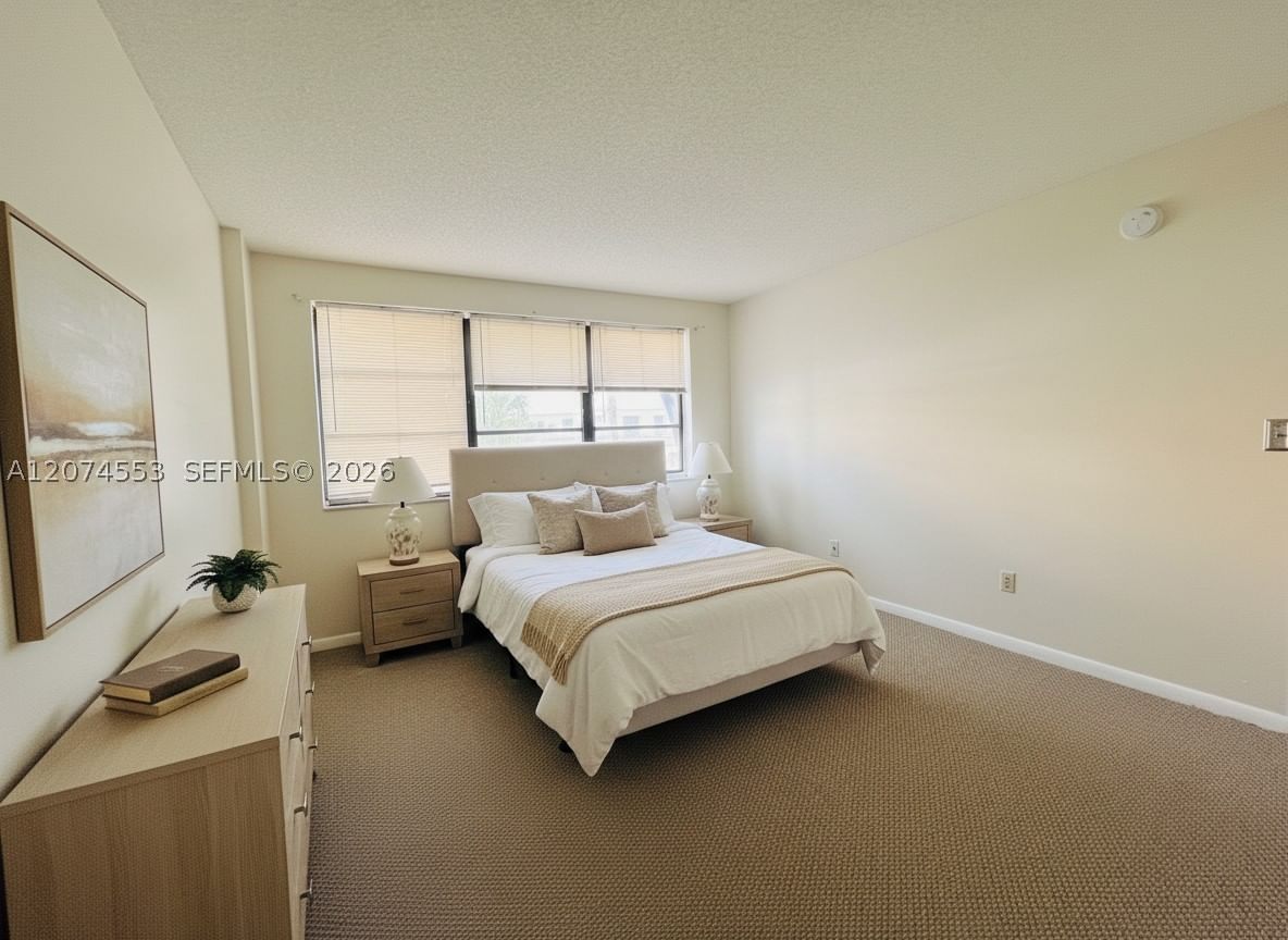 Real estate property located at 20860 San Simeon Way #205-6, Miami-dade, Lakeview Of The Calf Club, Miami, FL