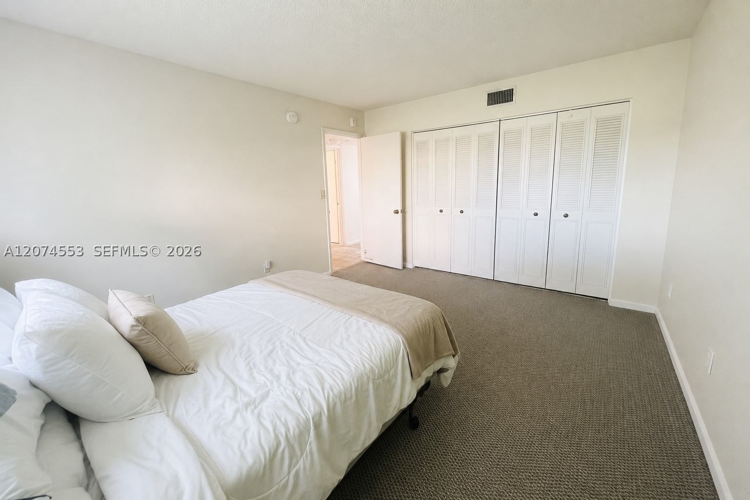 Real estate property located at 20860 San Simeon Way #205-6, Miami-dade, Lakeview Of The Calf Club, Miami, FL