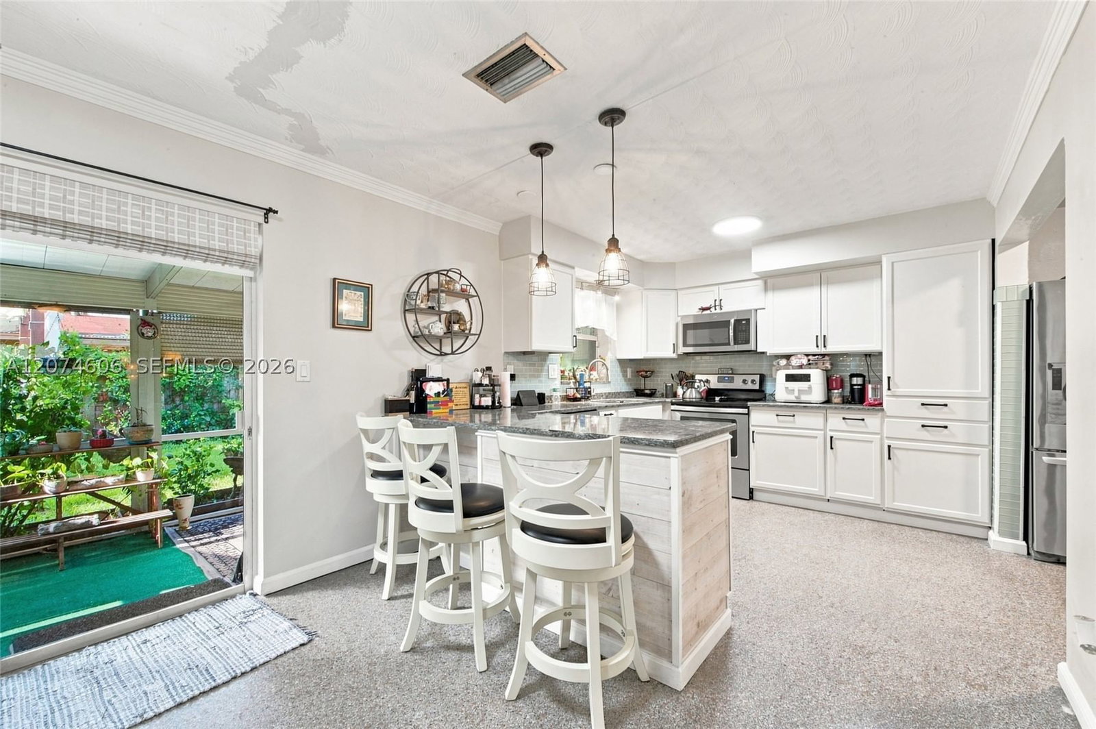 Real estate property located at 1540 34th St, Broward, Cresthaven No 9 Replat, Pompano Beach, FL