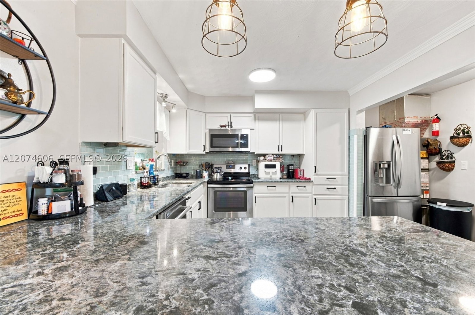 Real estate property located at 1540 34th St, Broward, Cresthaven No 9 Replat, Pompano Beach, FL