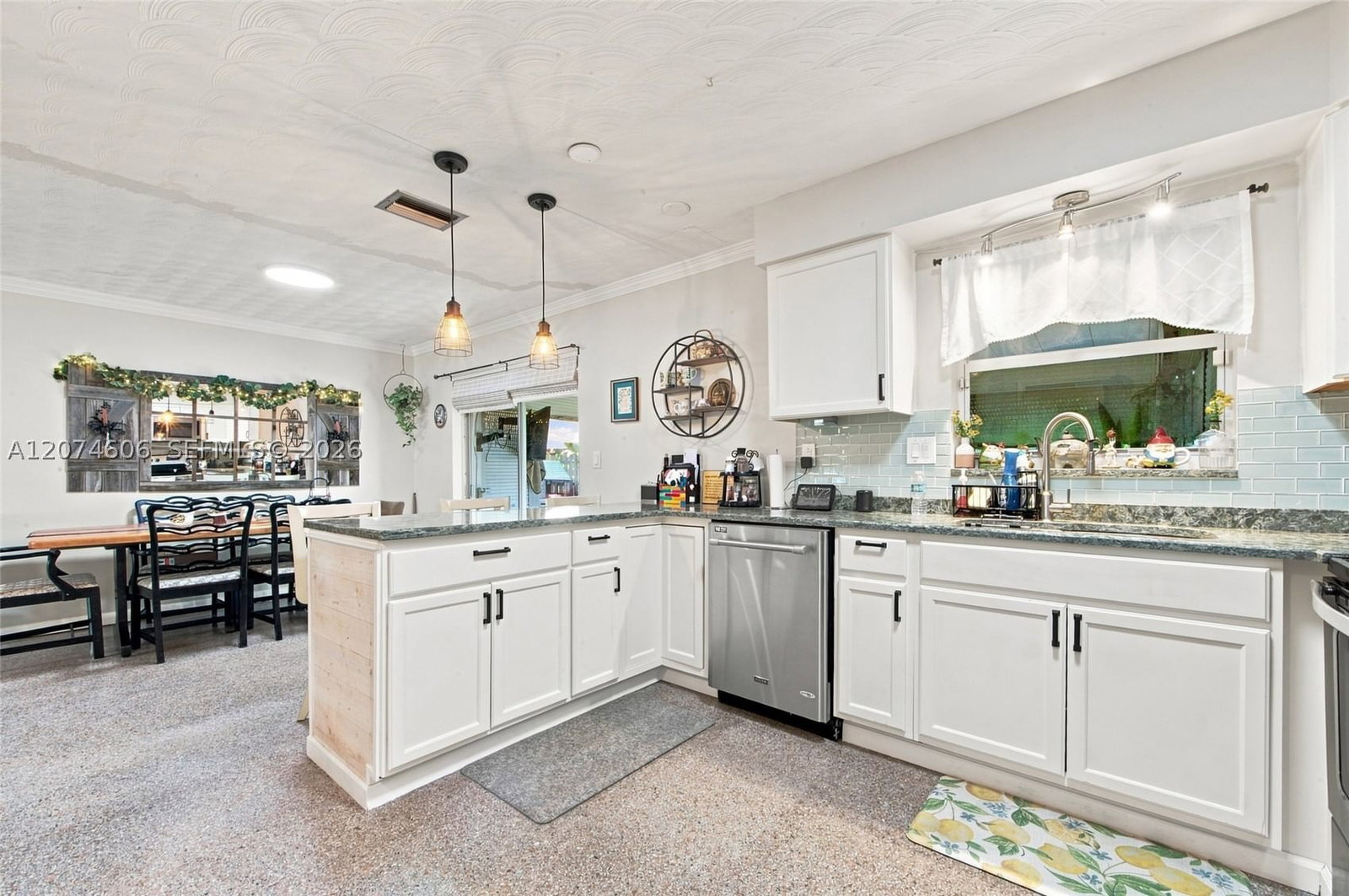 Real estate property located at 1540 34th St, Broward, Cresthaven No 9 Replat, Pompano Beach, FL