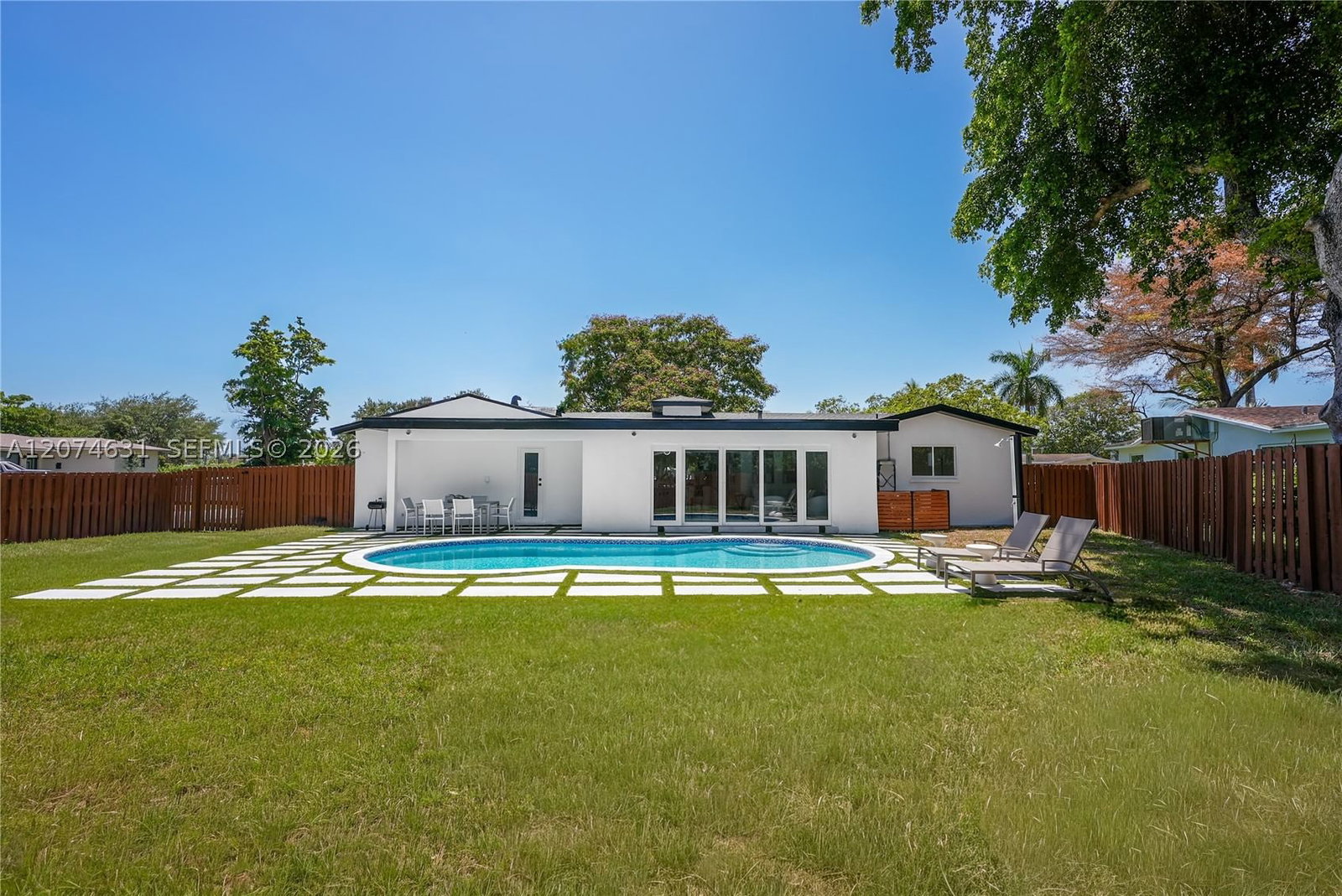 Real estate property located at 4801 Tyler St, Broward, Hollywood Hills, Hollywood, FL