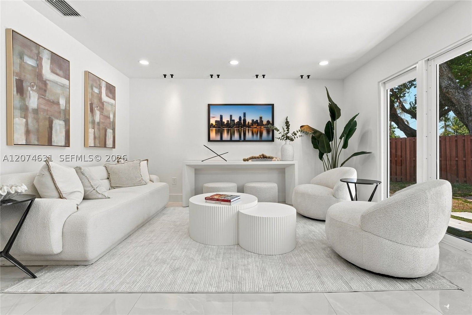 Real estate property located at 4801 Tyler St, Broward, Hollywood Hills, Hollywood, FL