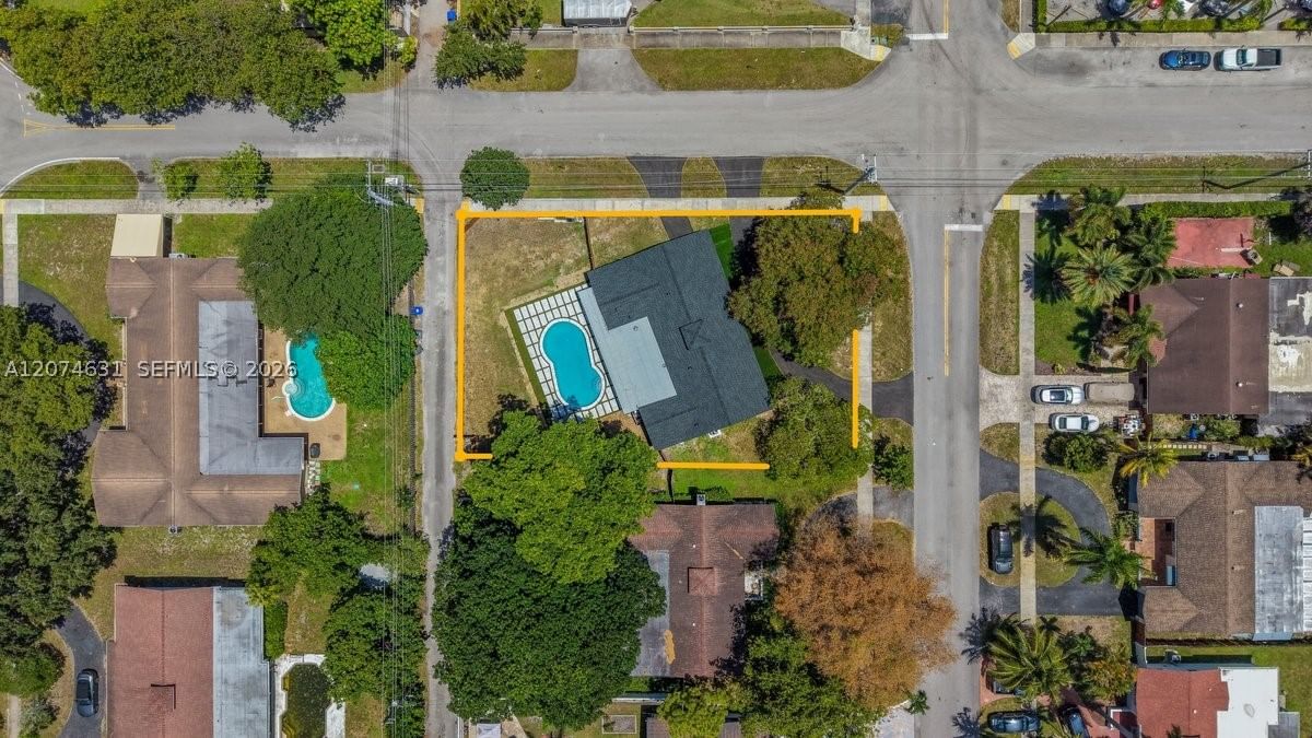 Real estate property located at 4801 Tyler St, Broward, Hollywood Hills, Hollywood, FL