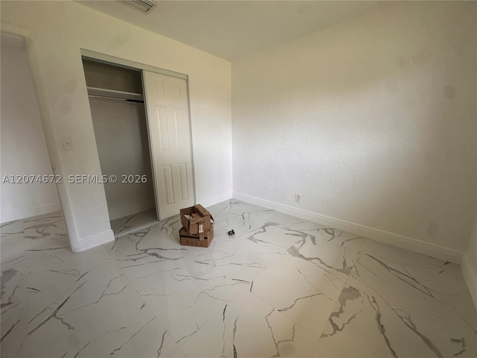 Real estate property located at 631 37th Ave, Broward, Prosper Park Amen, Lauderhill, FL