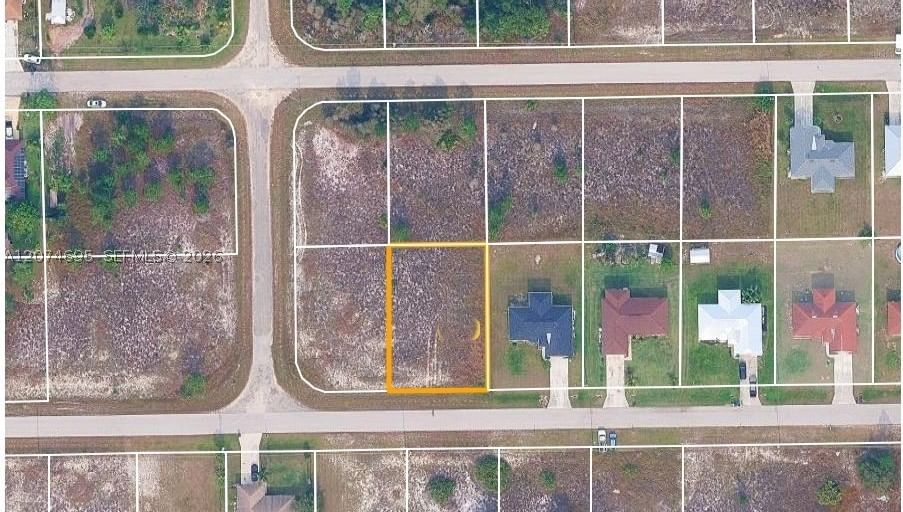 Real estate property located at 1235 DECATURE ST E, Lee, Lehigh Acres, Lehigh Acres, FL