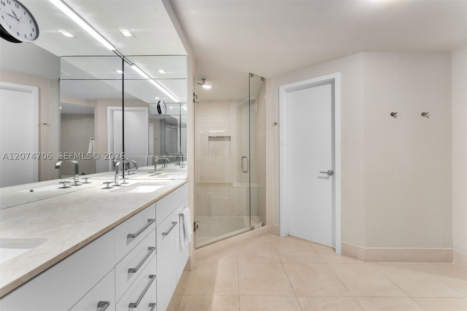 Real estate property located at 6899 Collins Ave #403, Miami-dade, North Carillon Beach Cond, Miami Beach, FL