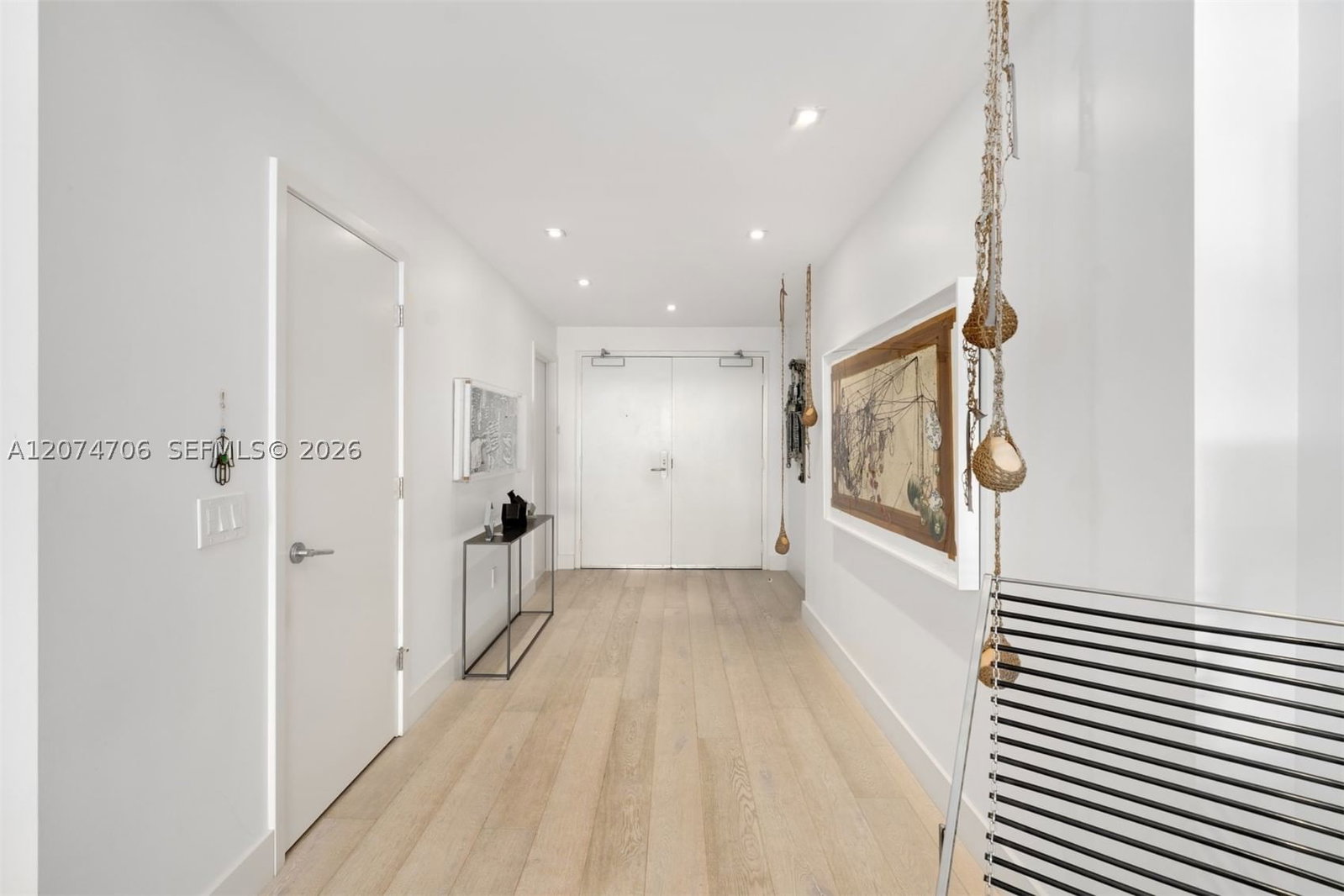 Real estate property located at 6899 Collins Ave #403, Miami-dade, North Carillon Beach Cond, Miami Beach, FL