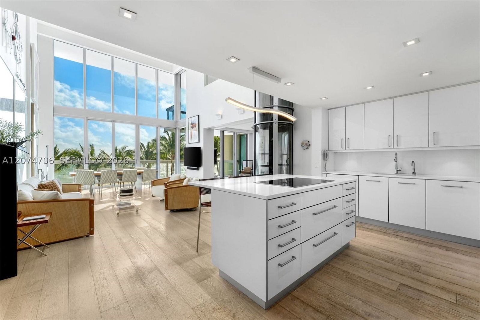 Real estate property located at 6899 Collins Ave #403, Miami-dade, North Carillon Beach Cond, Miami Beach, FL