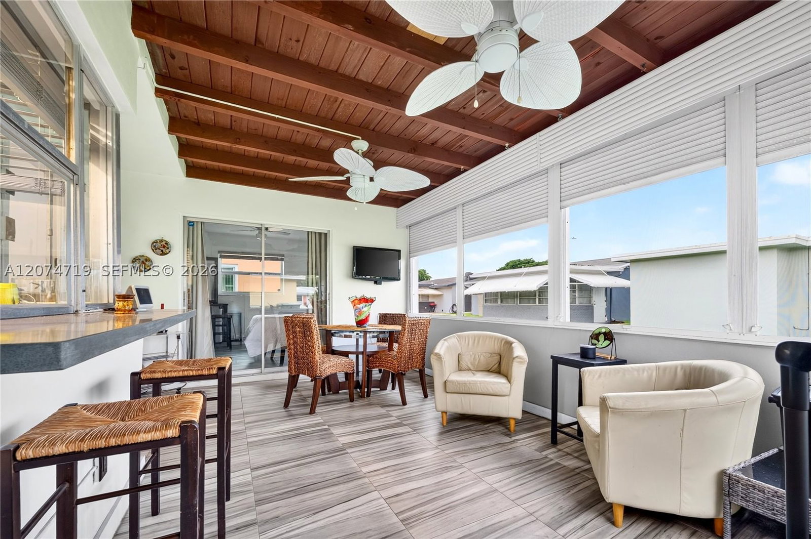 Real estate property located at 5721 64th Way, Broward, Mainlands Of Tamarac Lake, Tamarac, FL