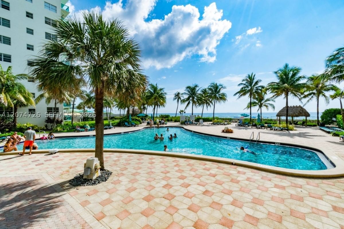 Real estate property located at 3901 Ocean Dr #6T, Broward, Tides On Hollywood Beach, Hollywood, FL