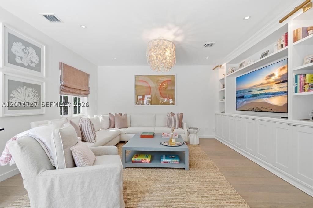 Real estate property located at 2532 Lake Ave, Miami-dade, Sunset Islands-island No, Miami Beach, FL