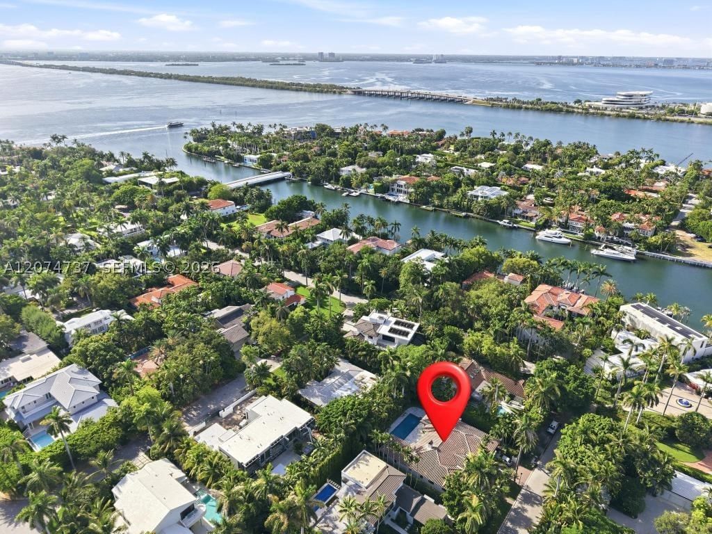 Real estate property located at 2532 Lake Ave, Miami-dade, Sunset Islands-island No, Miami Beach, FL