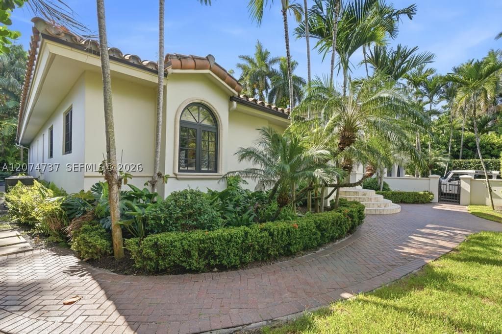 Real estate property located at 2532 Lake Ave, Miami-dade, Sunset Islands-island No, Miami Beach, FL