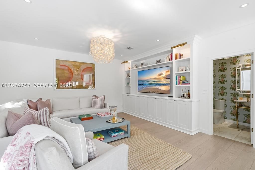 Real estate property located at 2532 Lake Ave, Miami-dade, Sunset Islands-island No, Miami Beach, FL