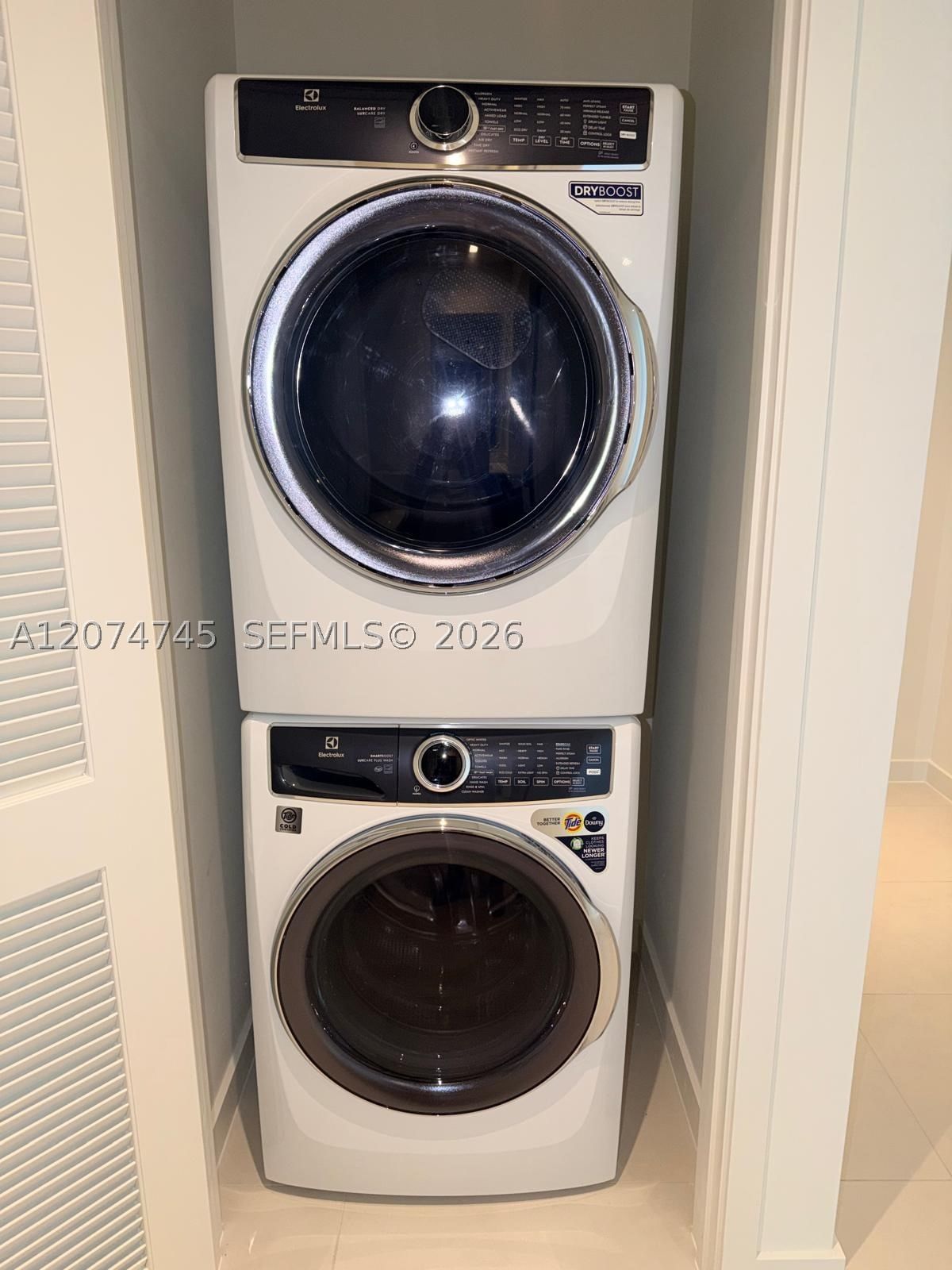 Real estate property located at 1400 Biscayne Blvd #3501, Miami-dade, Casa Bella Residences, Miami, FL
