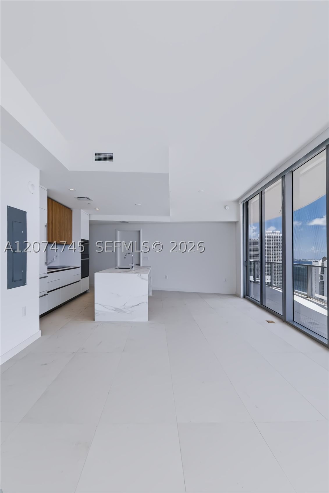 Real estate property located at 1400 Biscayne Blvd #3501, Miami-dade, Casa Bella Residences, Miami, FL