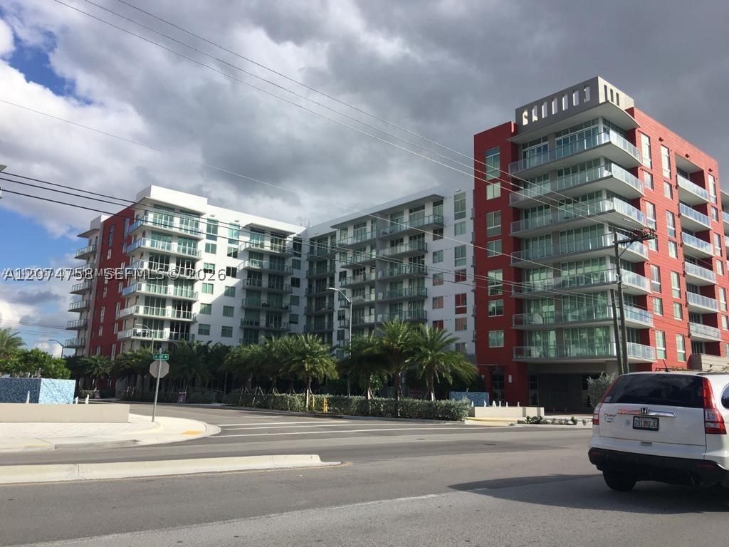 Real estate property located at 7751 NW 107th Ave #707, Miami-dade, Midtown Doral, Doral, FL
