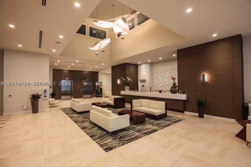 Real estate property located at 7751 NW 107th Ave #707, Miami-dade, Midtown Doral, Doral, FL
