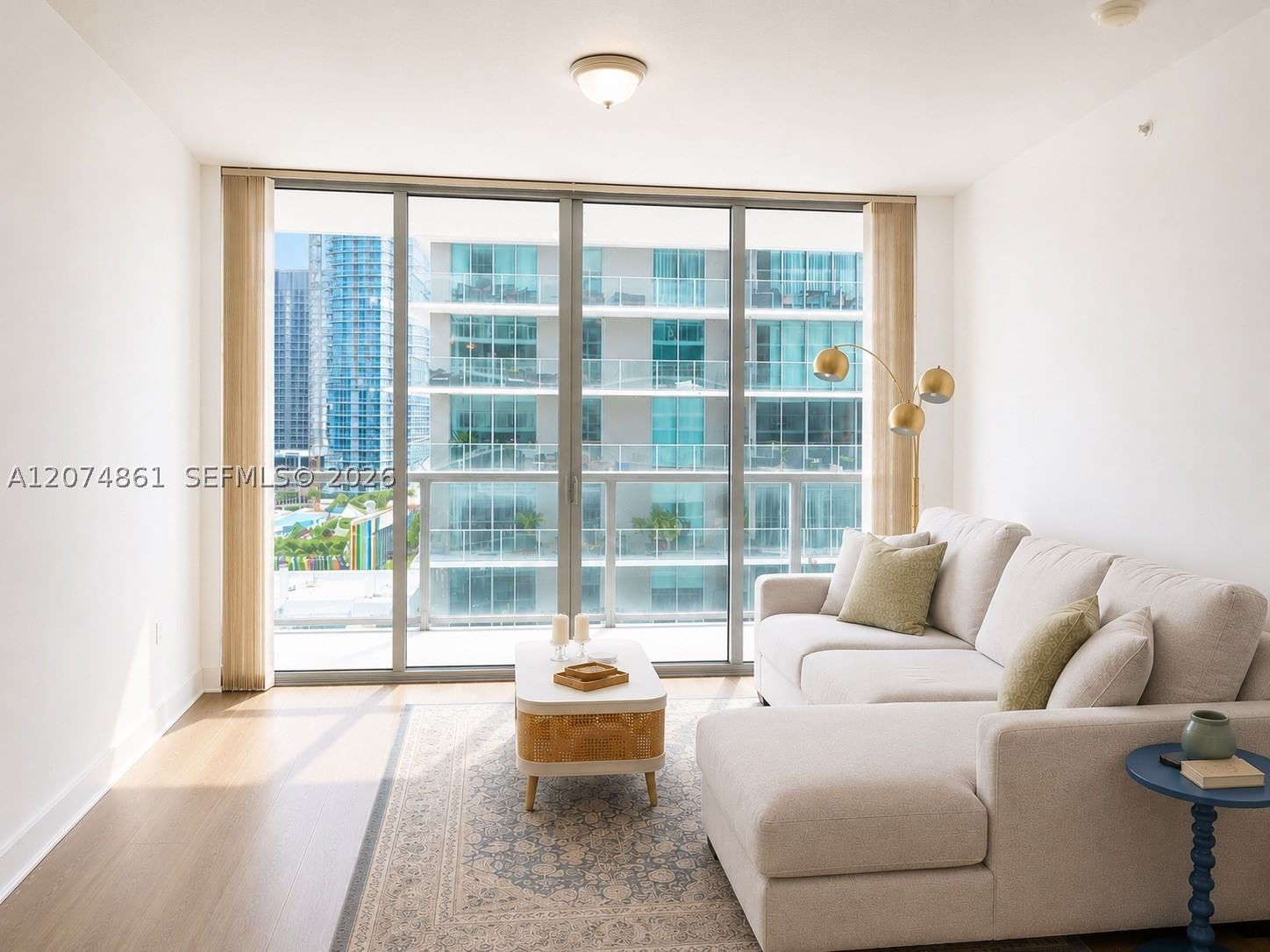 Real estate property located at , Miami-dade, The Axis On Brickell Ii, Miami, FL