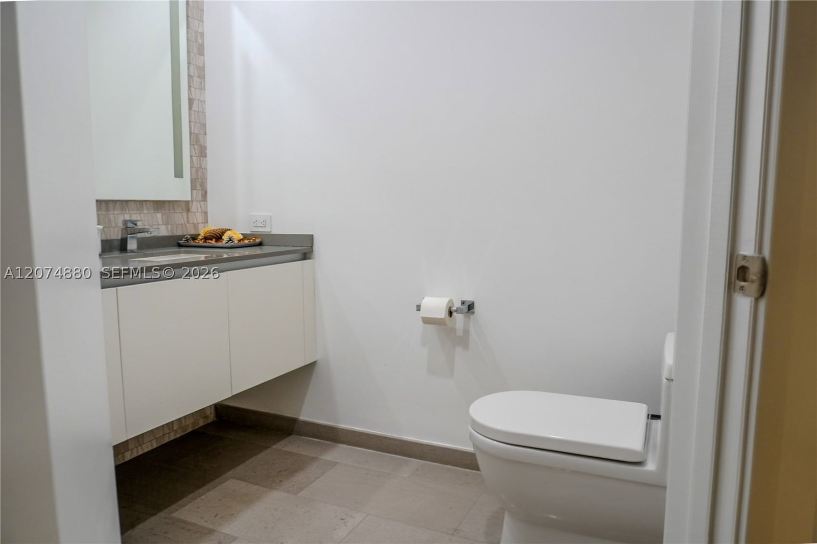 Real estate property located at 88 7 #2112, Miami-dade, Rise Condo, Miami, FL