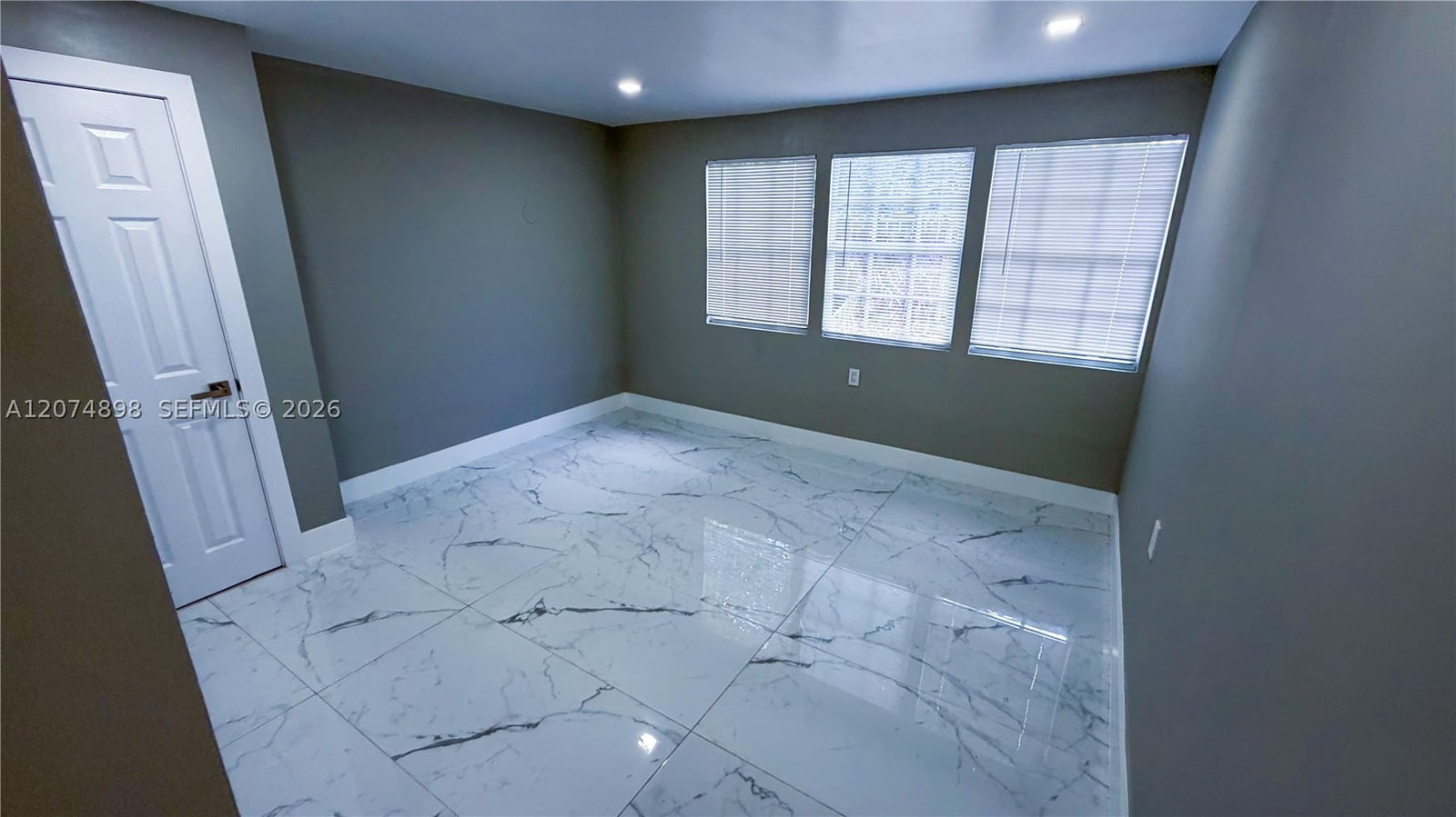 Real estate property located at 515 61st Ter, Broward, Cresthaven No 2, Hollywood, FL