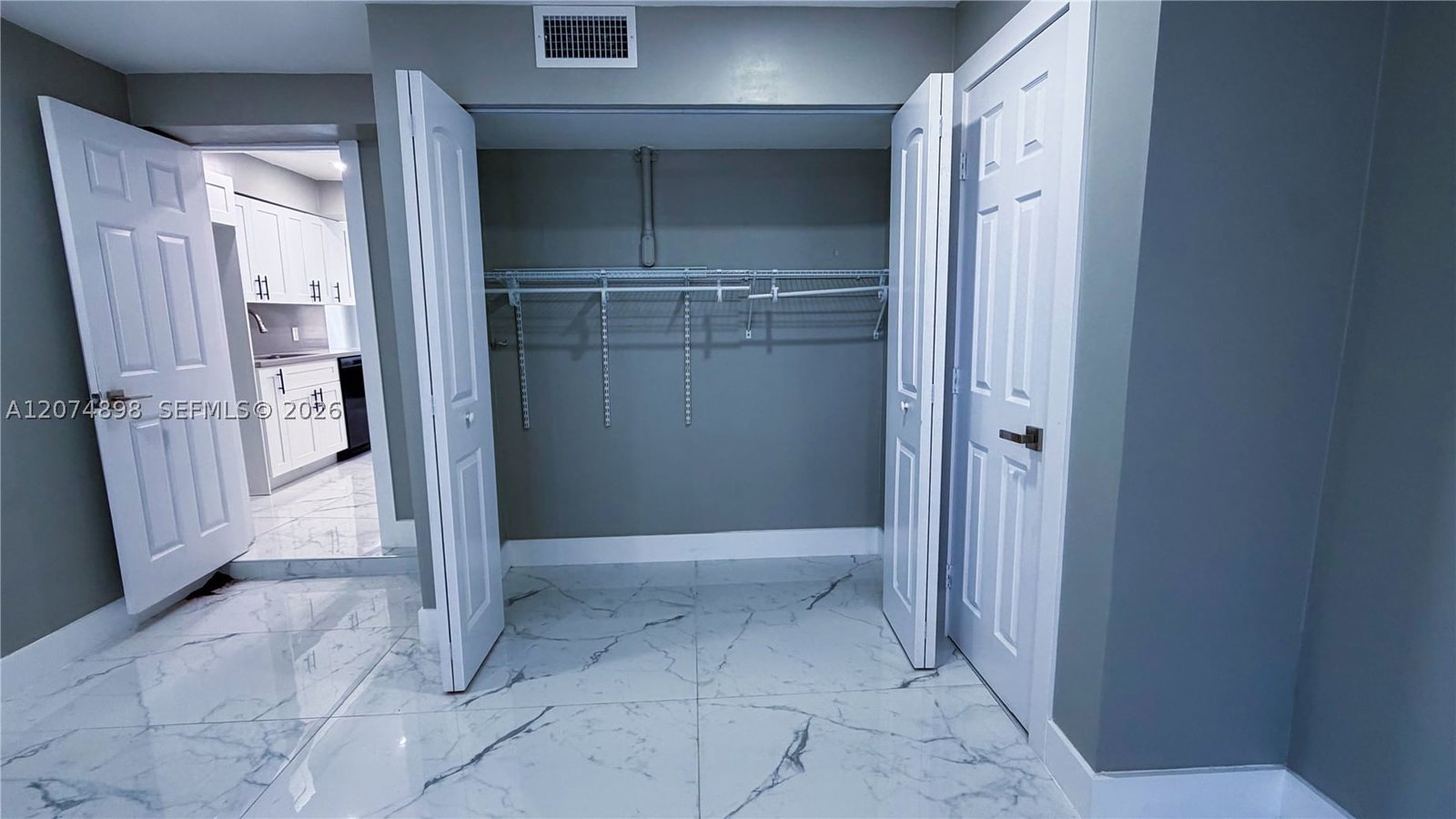 Real estate property located at 515 61st Ter, Broward, Cresthaven No 2, Hollywood, FL